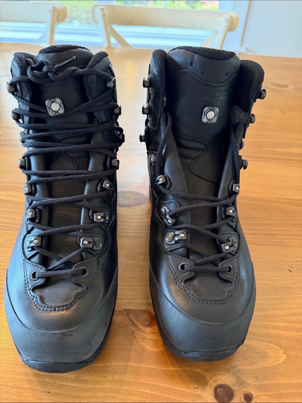 LOWA Camino GTX boots - men’s 8.5